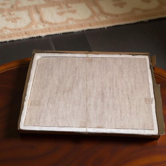 Vintage TV Magic Show “As Seen on TV” Magic Set & Trick Books RARE FIND - Picture 5 of 6